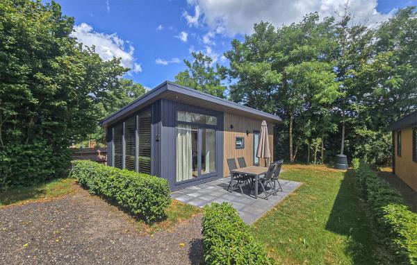 2 Bedroom Lovely Home In Oude Pekela - Stadskanaal