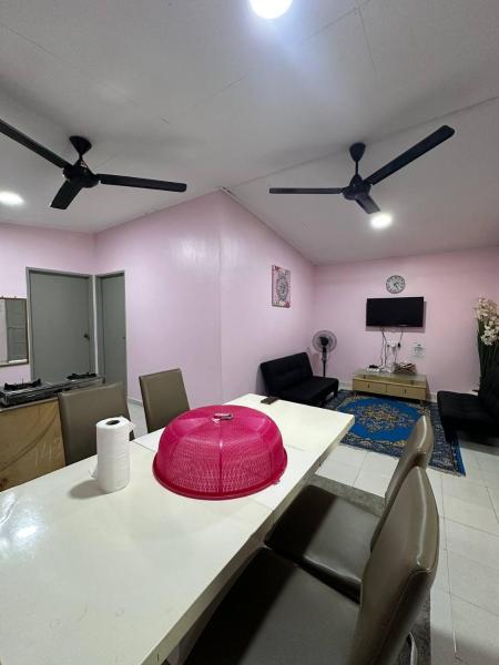 Homestay D Makmur Unit 2 - Mersing