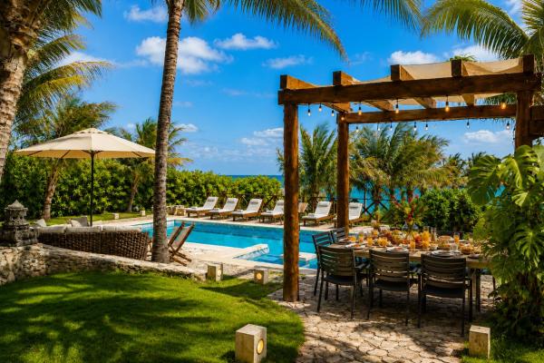 Casa Seven Ocean Front With Private C Hef Included - Isla Mujeres