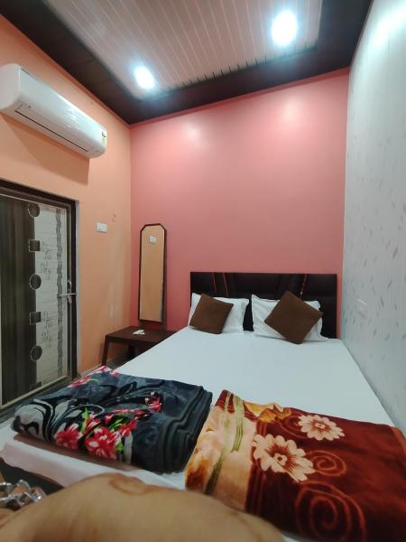 Maa Mukteshwari Home Stay - Varanasi