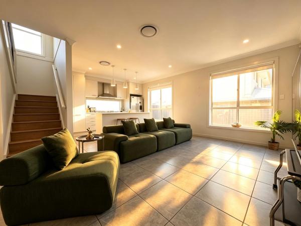 Jc House Parkside - Sydney