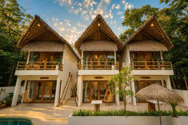 Ayana Lake Resorts - Kerala