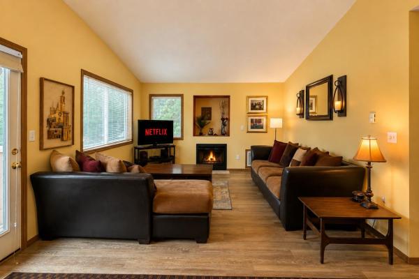 Suite Serenity Condo By Nw Comfy Cabins - Leavenworth, WA