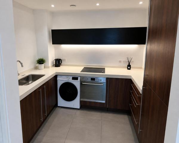 Luxury 2 Bed High Floor Apartment Birmingham City Centre - Birmingham