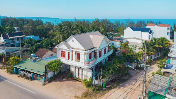 Chau Phuong Seaside Hotel - Khách Sạn Châu Phương 1 - Vietnam