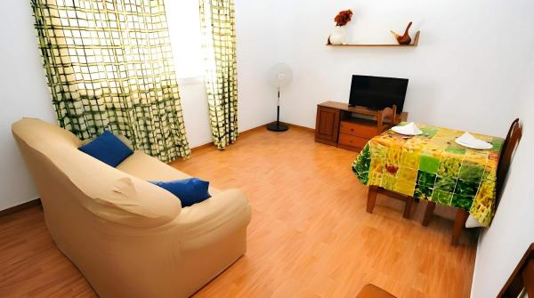 Apartamento 2 Dormitorios Con Aire Acondicionado Solo Familias Y Parejas - Conil de la Frontera