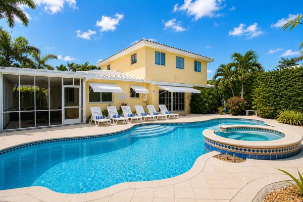 First-class 5br Villa In Hollywood Lakes - Dania Beach, FL