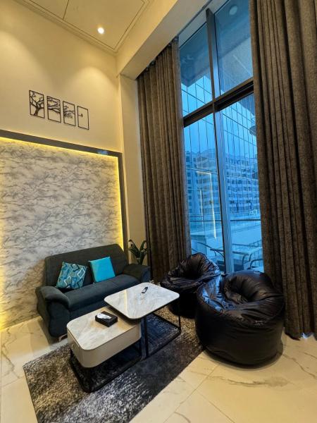 Signature Loft By Aerohomes - 