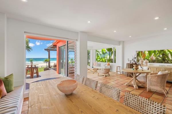 The Beach House By Sandbox - Coolangatta