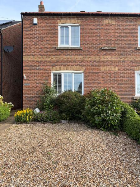 Charming Cottage Style House Near Market Rasen - Market Rasen