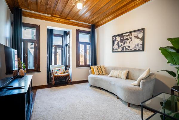 Historic Lütfi Pasha House In Balat 2br - 이스탄불