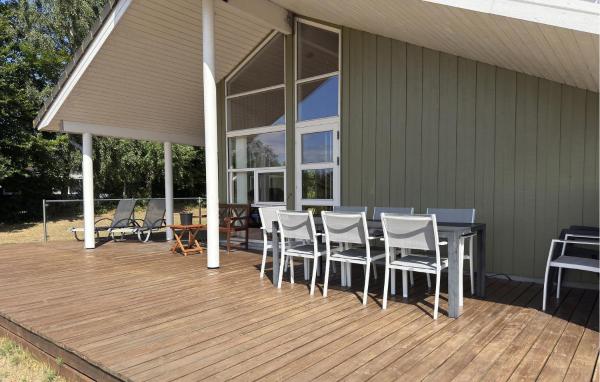 Nice Home In Grenaa With Sauna - Dánia