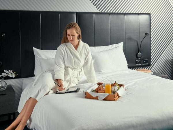 Movenpick Hotel Melbourne On Spencer - Kensington