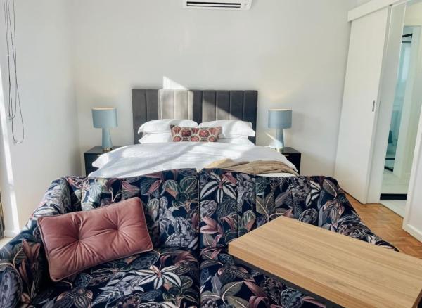 The Blake - Canberra