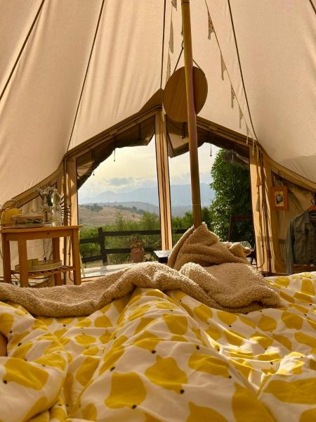Glamping Bed And Breakfast Finca Alegria De La Vida - Malaga
