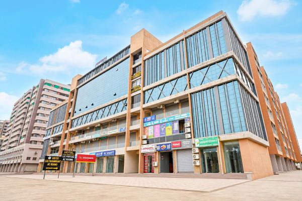 Hotel Lee Fortune - Gandhinagar