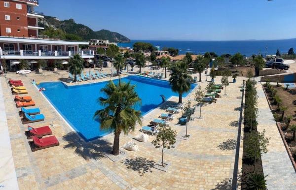 Gressia Inn - Dhërmi