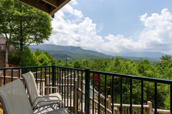 Deer Ridge Mountain Resort E108 - Blue Ridge Mountains