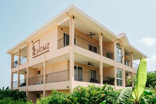 Homz Venao - Panamá