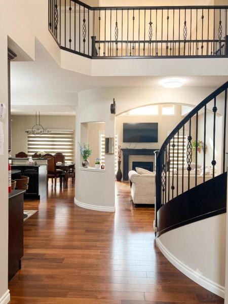 Elizabeths Oasis Luxury Retreat In West Edmonton - Edmonton, Canadá