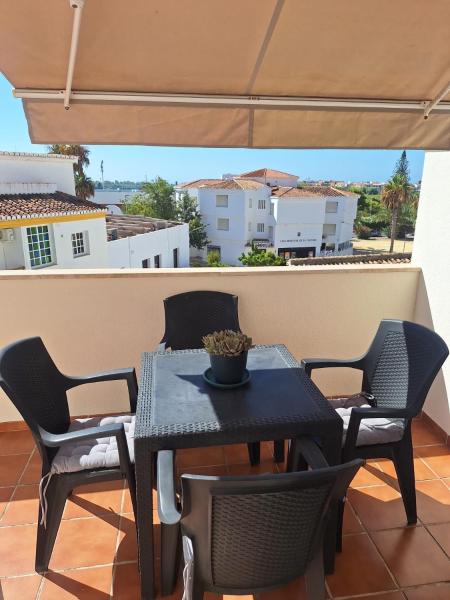 ÁTico, Dos Dormitorios Con Terraza - Salobreña