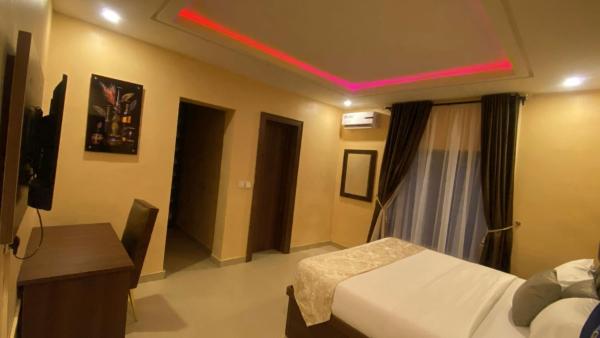 Excellent Eagle Hotel & Suites - Lagos, Nigeria