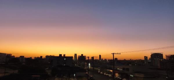Ap Com Suíte No Sta Mônica Próximo Ao Parque, Cot E Batalhão - Uberlândia