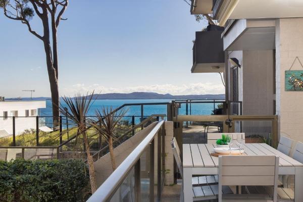 The Poplars Apartment With Views And Swimming Pool - Nelson Bay