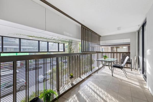 Modern City-fringe Townhouse - Randwick
