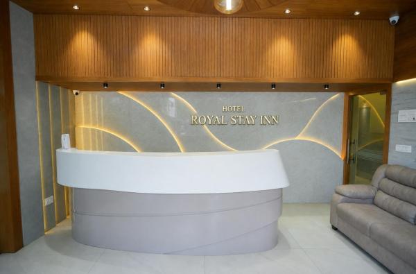Hotel Royal Stay Inn Near Kokilaben Hospital - Mumbai