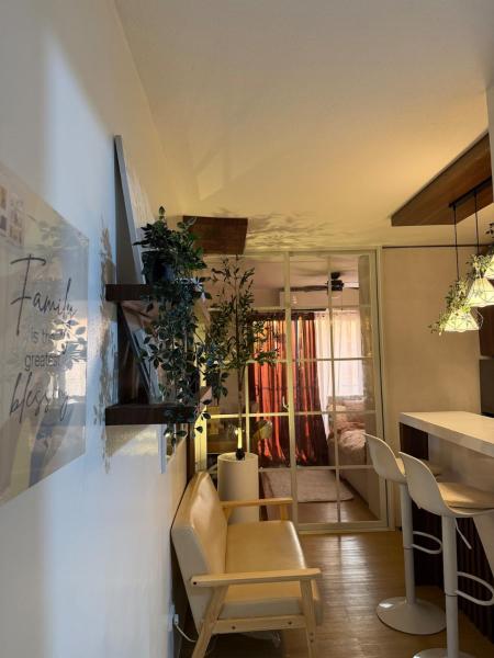 Khalebs Cozy Place Stylish And Cozy Stay Near Malls - Angono