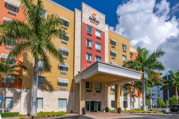 Cambria Hotel Ft Lauderdale, Airport South & Cruise Port - Sunny Isles Beach, FL