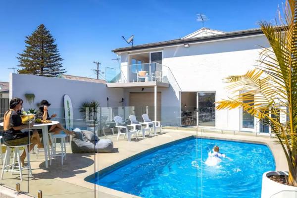 Harrington Escape 63 Beach Street - Harrington