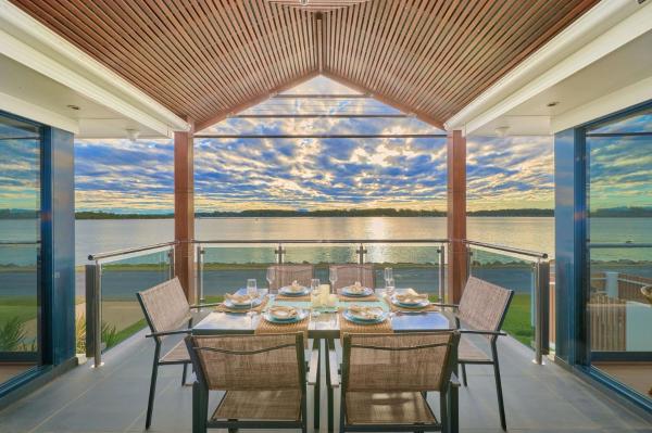 Riverside Luxury - Port Macquarie