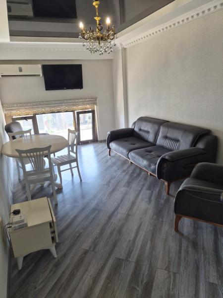 Nana's Apartment - Georgien