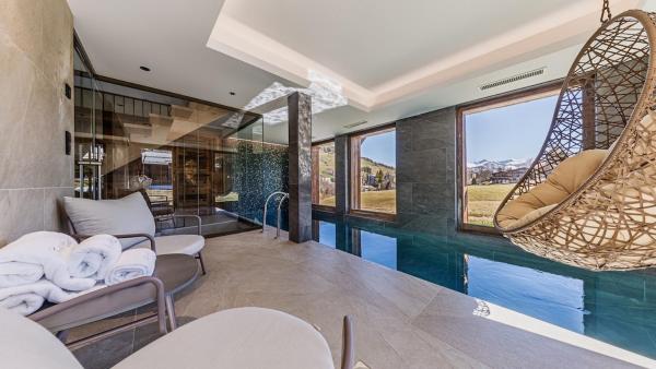 Luxury Chalet - Fireplace Heated Pool & Sauna - Megève
