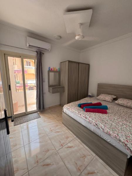 Charming Apt With Sunny Balcony, Walk To Sheraton St - Hurghada