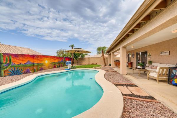 5 Mi To Stadiums! Quiet & Sun-soaked Peoria Oasis - Sun City, AZ