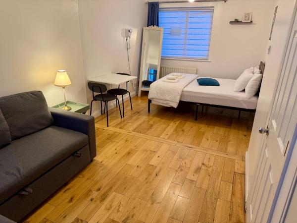 The Willow Residence, En-suite, Canada Water - Beckenham