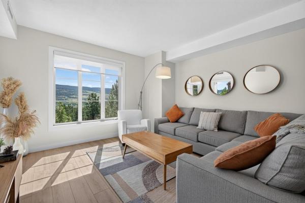 Mountain View W Pool, Hot Tub & Golf Nearby 2318 - Kelowna