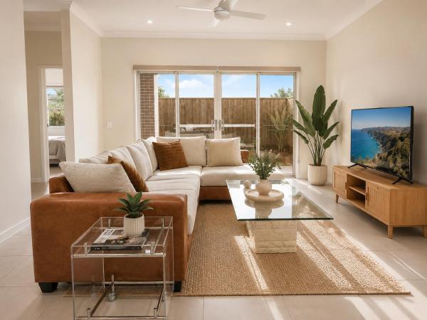 Mountain Breeze Retreat - Brand New 4br Home - Holiday Home - Caboolture