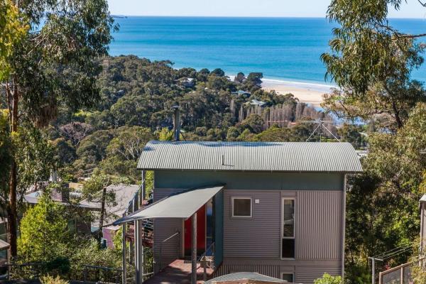 Seamist Elevated With An Amazing Outlook - Byo Linen - Lorne