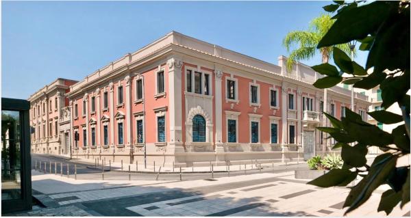 Quality Apartments In The Historic Center Of Messina - Italien
