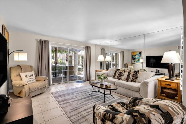 Welcome To Mesquite Breeze, Your Relaxing Palm Springs Getaway - Palm Springs, CA