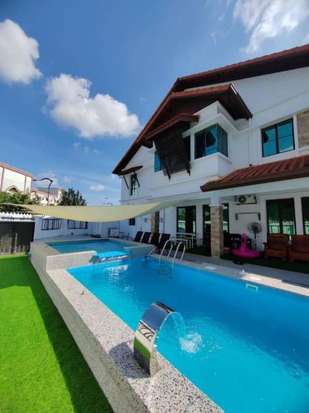 Melaka Hatim Homestay Private Pool - Malacca