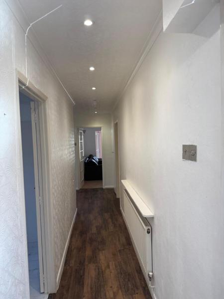 Spacious 2 Bedroom Home With Garden - Luton