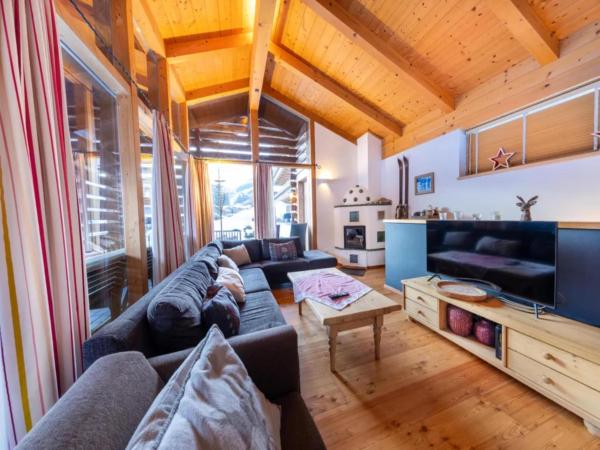 Chalet In Wald Im Pinzgau Near Zillertal Ski Area - Königsleiten