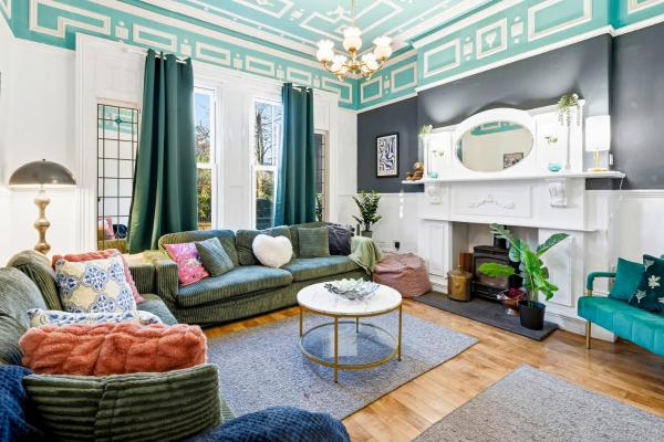 Victorian Elegance At Kingscliffe, Sleeps 17 - Manchester