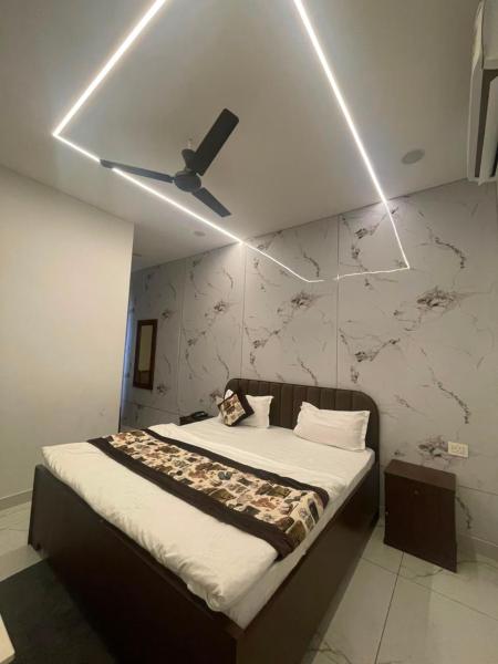 Bombay Residencee - Patiala