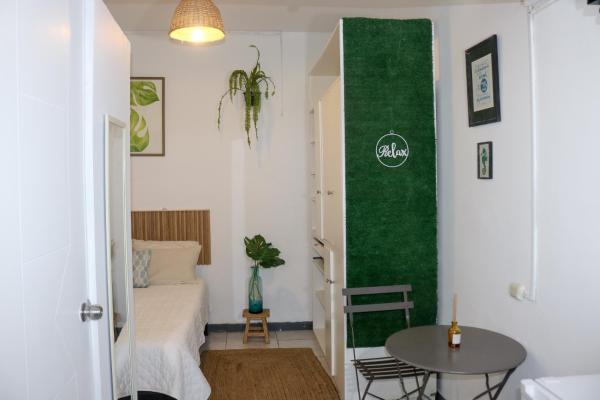 Hermoso Monoambiente En 1er Piso, Baño Privado Y Cocina - Callao